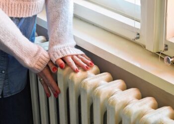 RADET o scrântește cu apa caldă și căldura, dar nu și cu facturile!