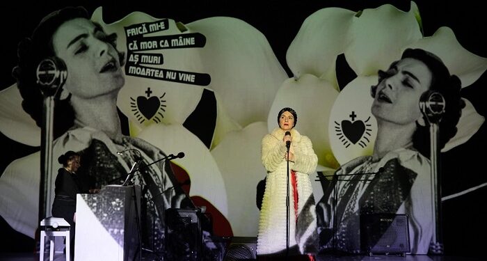 A patra premieră a stagiunii la Teatrul de Stat Constanța:  „MARIA TĂNASE. O POVESTE”