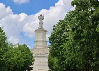 „Patrimoniul cultural, istoric și natural – Zestrea comunităților locale”, concurs național pentru elevi