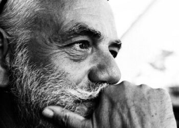 Nocturne de muzică și poezie dobrogeană – Prima Întâlnire. Cu poetul Bogdan Ghiu
