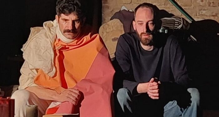 „Seri de teatru și muzică la Pontul Euxin“ cu… „Emigranți” din București