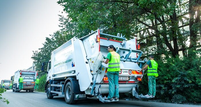 Polaris M. Holding: Asigurăm servicii de Salubrizare, nu putem face educație