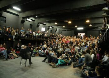 SERI DE TEATRU: Studenții UNATC prezintă un spectacol-coupe