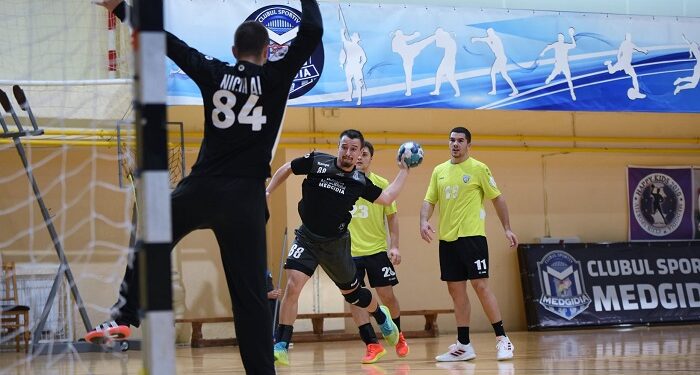 Dublu succes pentru handbaliștii de la CS Medgidia