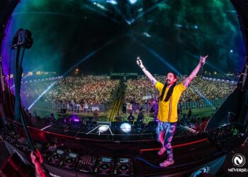 STEVE AOKI urcă pe scena principală a festivalului NEVERSEA, ediția 2022