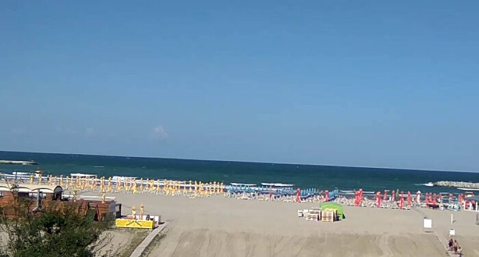 IKEA invită constănțenii la un eveniment de igienizare a plajei Modern