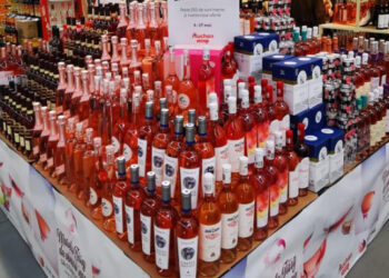 Marele Târg de vinuri roze de la Auchan dă startul verii