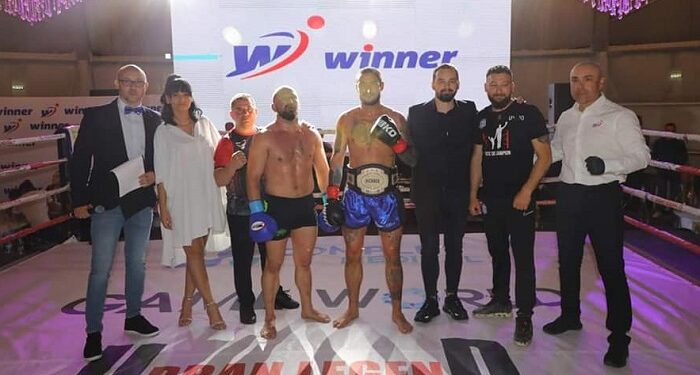 CTSport.ro: Constănțeanul Mădălin Crăciunică, noul deținător al centurii Urban Legend