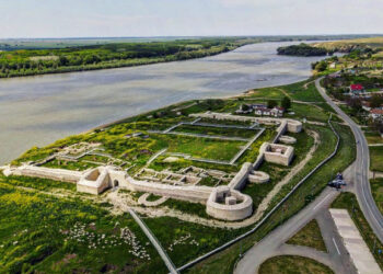 Cetatea Capidava sau Cetatea de la cotitură