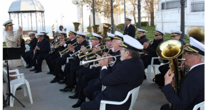 Nu uitați! Fanfara „Muzica Apelor” vă așteaptă la concert!