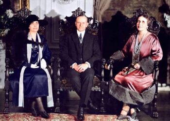 Expoziție de fotografie „Regina Maria în America: cea mai frumoasă față a diplomației românești”