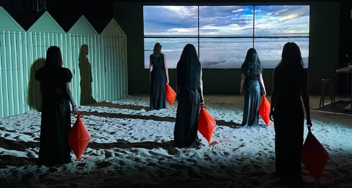 Teatrul de Stat Constanța deschide stagiunea 2022 – 2023 cu premiera spectacolului „SEASIDE STORIES”