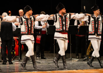 Ansamblul Folcloric Profesionist BRÂULEȚUL vă invită la un SPECTACOL EXTRAORDINAR DE FOLCLOR