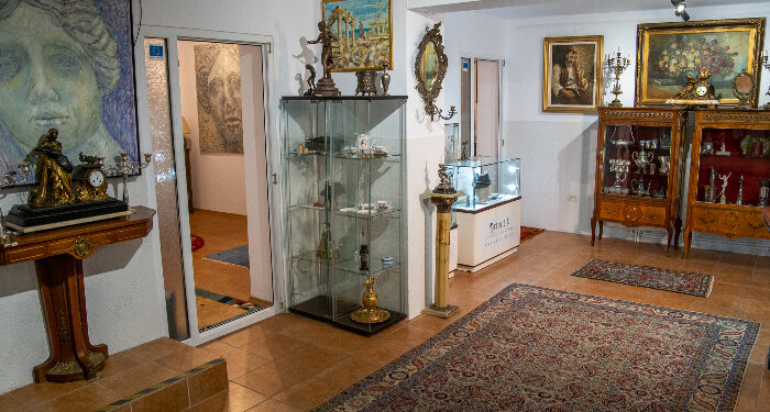 Expoziția ”Kiustenge 1878 – Constanța 2022”, deschisă publicului larg până pe 4 decembrie, la sediul ArtAntik Gallery