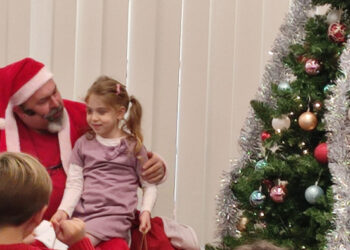 MOȘ CRĂCIUN a venit la CERONAV