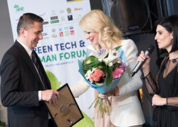 Ana-Maria Vătămanu, laureată „Green Woman 2022″ la Forumul Green Tech&Woman București