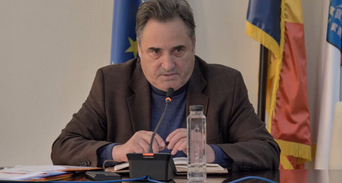 Nemulțumirile locuitorilor din județ bagă transportatorii în ședință cu Mihai Lupu, președintele Consiliului Județean Constanța