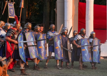 DACII și ROMANII luptă, din nou, la Constanța, în spectacolul de reconstituire istorică „La Marginea Imperiului”