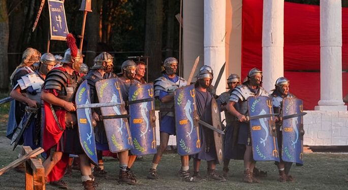 DACII și ROMANII luptă, din nou, la Constanța, în spectacolul de reconstituire istorică „La Marginea Imperiului”