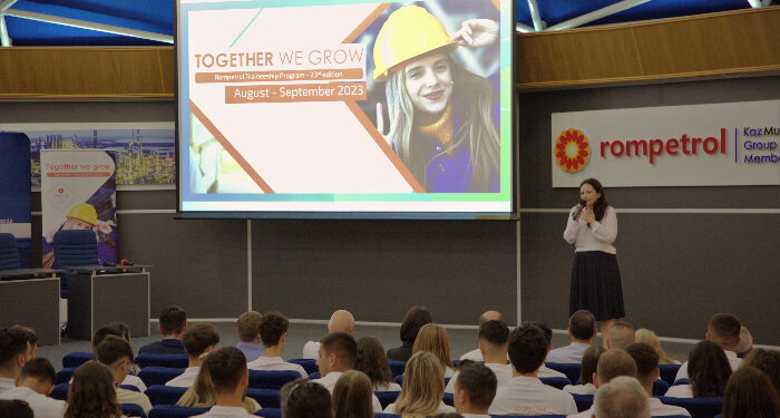 Program de pregătire pentru 58 de studenți UOC ȘI UMC, în companiile Rompetrol