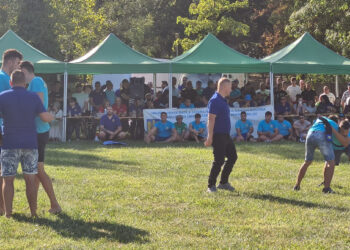 VIDEO KURES, luptele tătărești tradiționale, au încins atmosfera în Parcul Tăbăcărie din Constanța