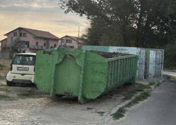 CONSTANȚA: Puneți deșeurile voluminoase în benele de culoare verde