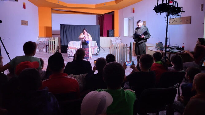 INEDIT. Spectacole de TEATRU la Cerchezu, Căscioarele și Viroaga, din județul Constanța