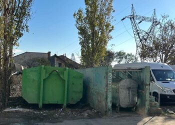 Polaris: Săptămâna aceasta, benele pentru colectarea deșeurilor voluminoase sunt amplasate în cartierul Far