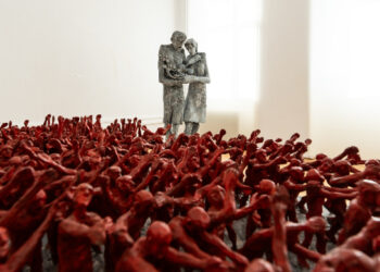 TU ai fost să VEZI? Fiindcă TU mai stă pe simezele Muzeului de Artă Constanța încă 5 zile…