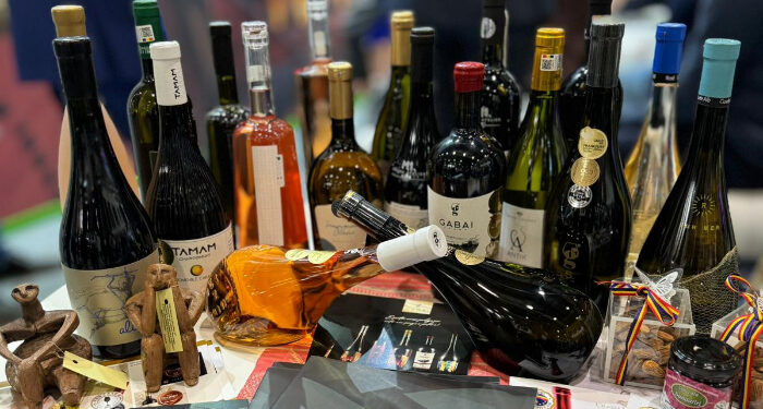 Ruta Vinurilor Dobrogene, promovată de CJC la Târgul de Turism ,,World Travel Market” – Londra 2023