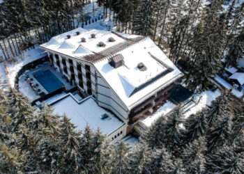 UNDE merg românii care vor să petreacă Sărbătorile de iarnă în țară?