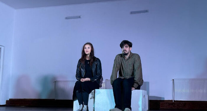 Proiectul „Stagiune de teatru în localitățile județului” a trecut și prin localitățile Coslugea și Lipnița