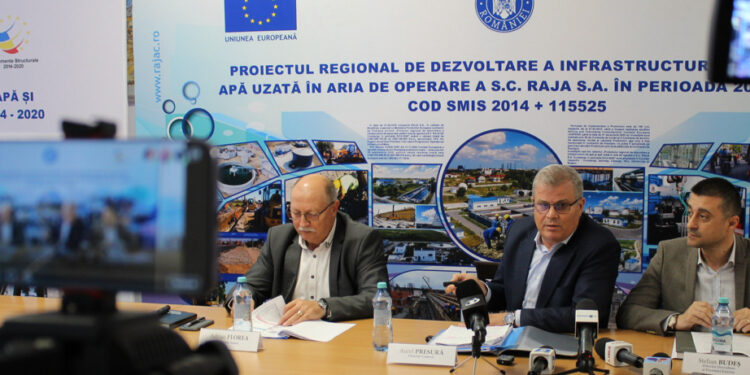RAJA a finalizat construirea a 8 parcuri fotovoltaice, pentru a reduce costurile de exploatare