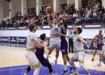 Baschetbaliștii de la CSM Constanța au făcut din nou spectacol