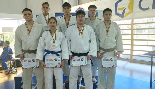 Salbă de medalii pentru judoka de la CSM Constanța, la Cupa CS Vâlcea 1924