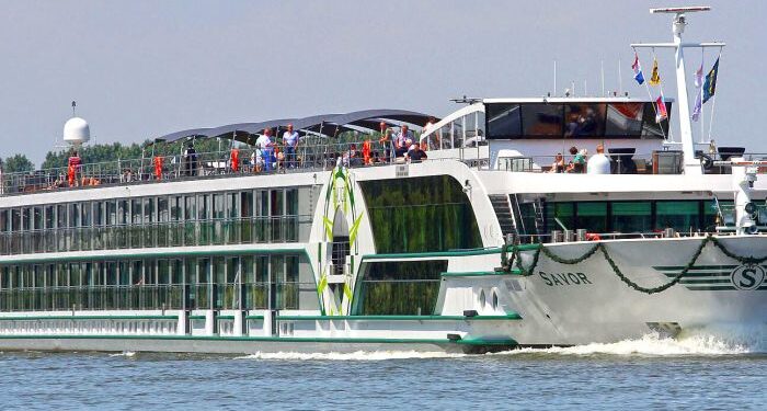 Nava de pasageri Savor, o nouă vizită în Portul Constanța