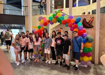 Câștigătorii concursului “10 cu Felicitări pentru colectarea separată” de la Școala Nr.16 Constanța au ajuns la Destiny Park