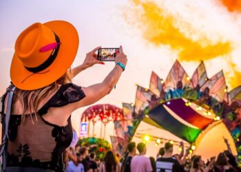 Studenții de 10, acces GRATUIT la NEVERSEA și UNTOLD 2024