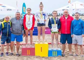Medalii pentru tinerii luptători de la CSM Constanța, la Campionatul Național de lupte pe plajă!