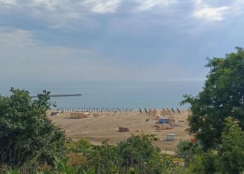 Primăria Constanța și OMD Mamaia-Constanța dezmint informațiile false despre presupuse poluări în Marea Neagră