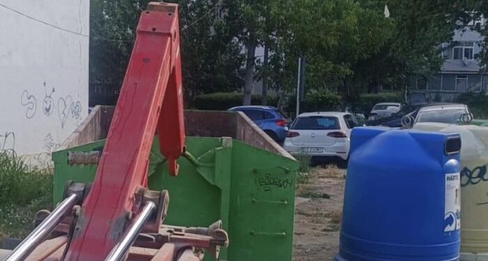 Polaris: Unde este amplasată, săptămâna acesta, bena pentru colectarea deșeurilor voluminoase