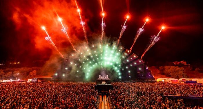 NEVERSEA 2024: Tot ce trebuie să știi despre accesul în festival, sistemul de plată, check-in, top up și refund