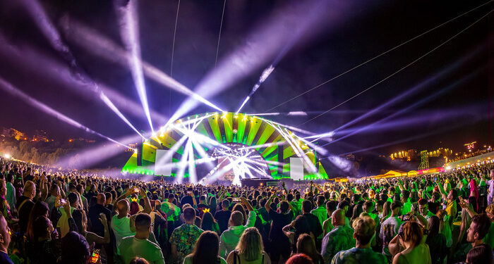 NEVERSEA 2024, la final. Peste 278.000 de fani s-au distrat la malul mării
