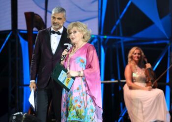 Cine sunt FINALIȘTII la Creație și Interpretare, la Festivalul de Muzică Ușoară „MAMAIA” 2024