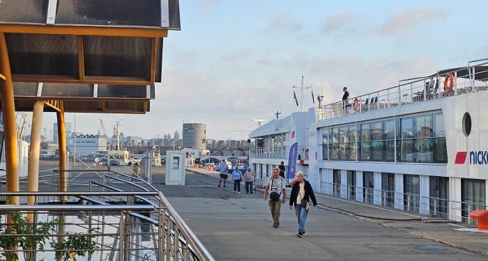 Nava de pasageri Maxima, din nou în Portul Constanța