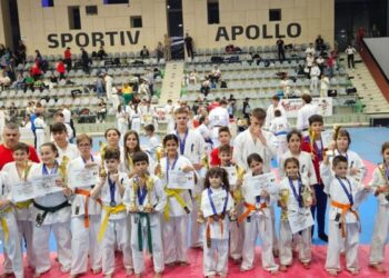 Sportivii de la Club Oyama Constanța au câștigat 24 medalii la DACIA FIGHTING CUP WEIGHT KARATE CHAMPIONSHIPS