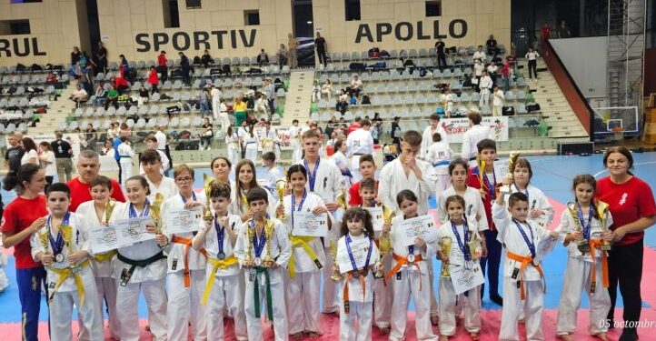 Sportivii de la Club Oyama Constanța au câștigat 24 medalii la DACIA FIGHTING CUP WEIGHT KARATE CHAMPIONSHIPS