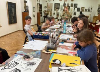 Ateliere de creație pentru elevi, la Muzeul de Artă Constanța
