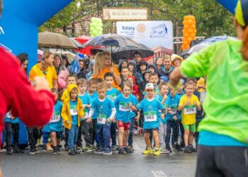 CROSUL COPIILOR, organizat de Clubul Rotary Cetatea Tomis, a adunat la start 200 participanți