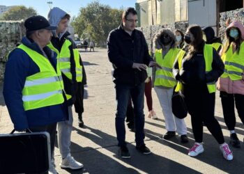 Polaris: Studenții de la Facultatea de Electromecanicǎ Navalǎ, în vizitǎ la Stația de Sortare a Deșeurilor Reciclabile